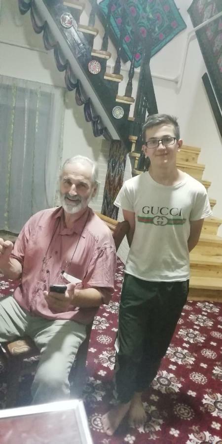 לינה וארוחת בוקר חיווה Naqqosh מראה חיצוני תמונה